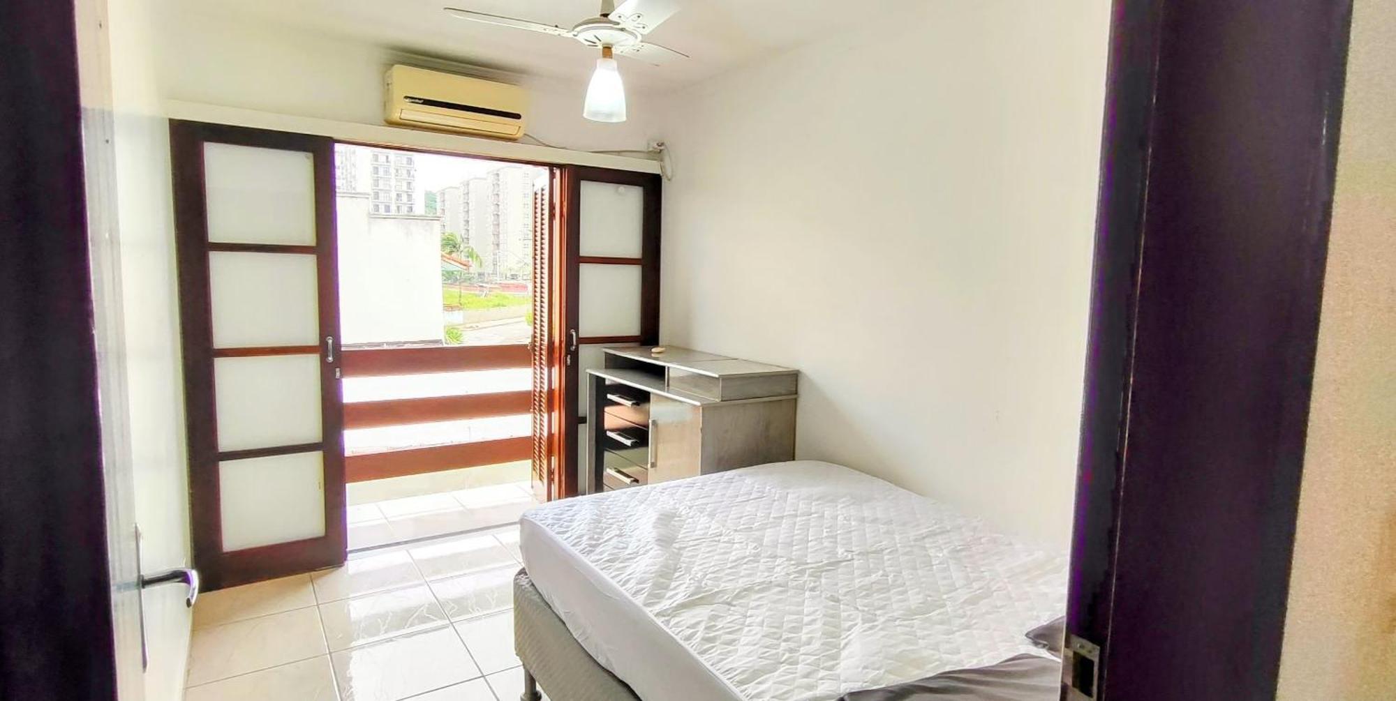 Casa Com Wi-Fi Qualidade- Ar Condicionado - Completa - Praia Da Enseada Guarujá Buitenkant foto